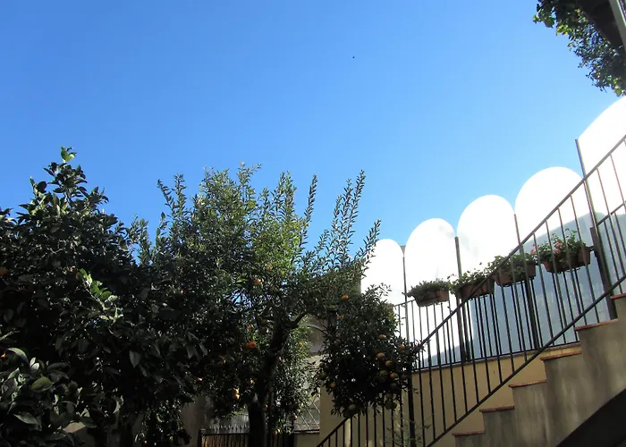 B&B - ComeinSicily CortedeiLimoni - Charming&Rel Acireale